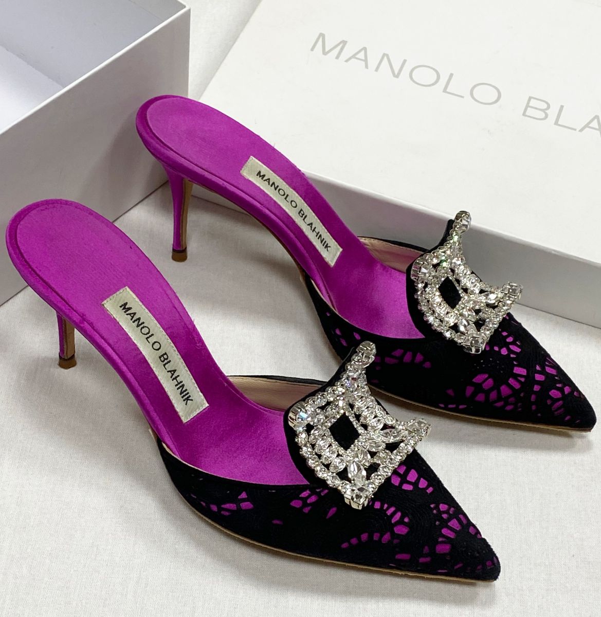 Сабо / камни/ Manolo Blahnik размер 36.5 цена 46 965 руб
