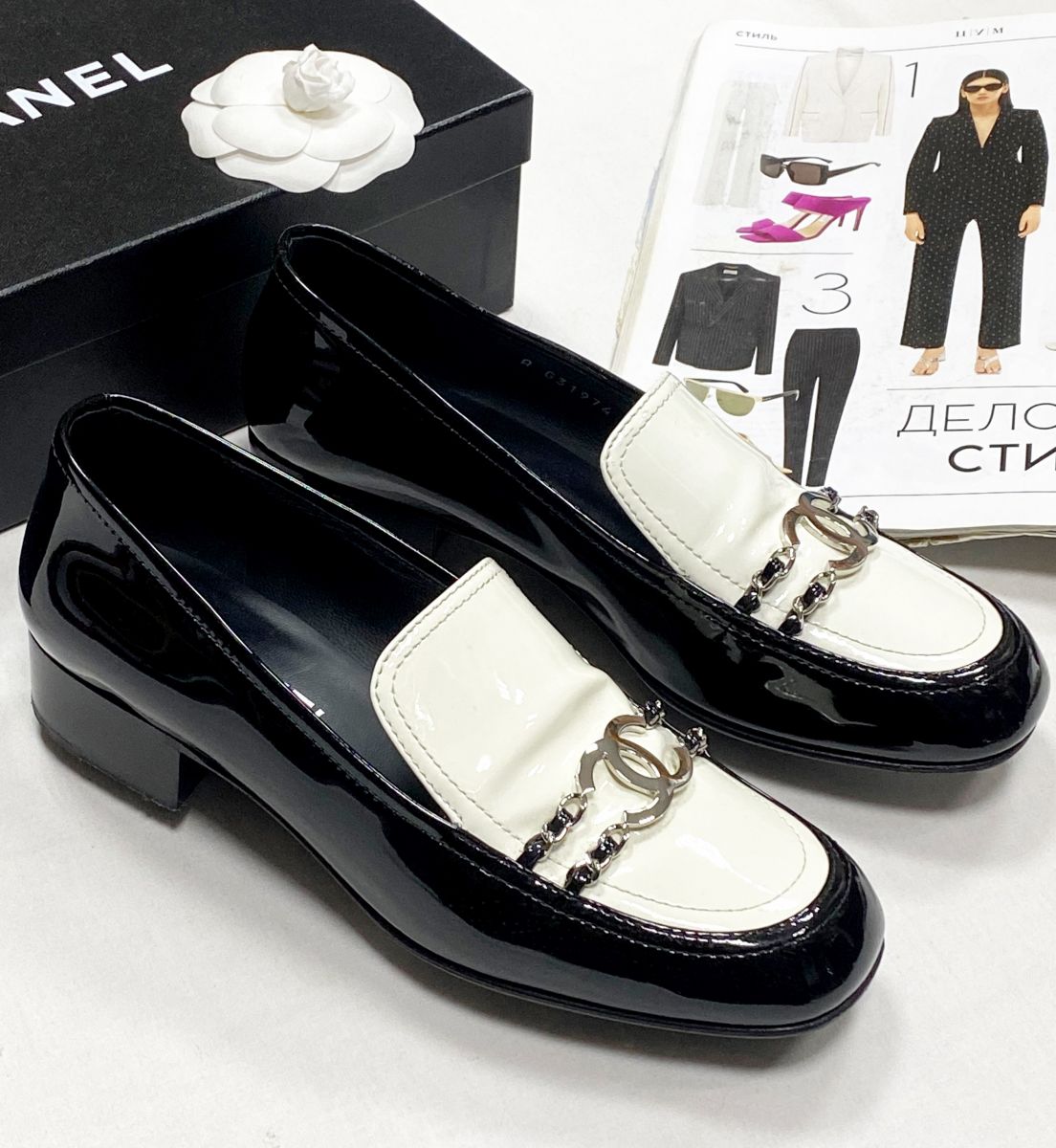 Лоферы Chanel размер 39 цена 46 965 руб

