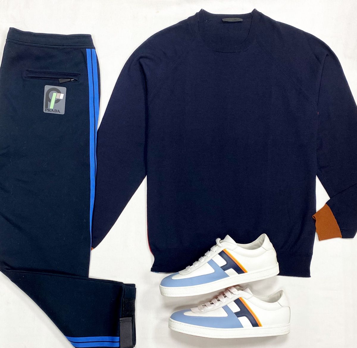 #mechtamen Кофта Prada размер 50 цена 10 959 рубБрюки Prada размер XL цена 15 655 рубКеды Hermes размер 43.5 цена 46 965 руб
