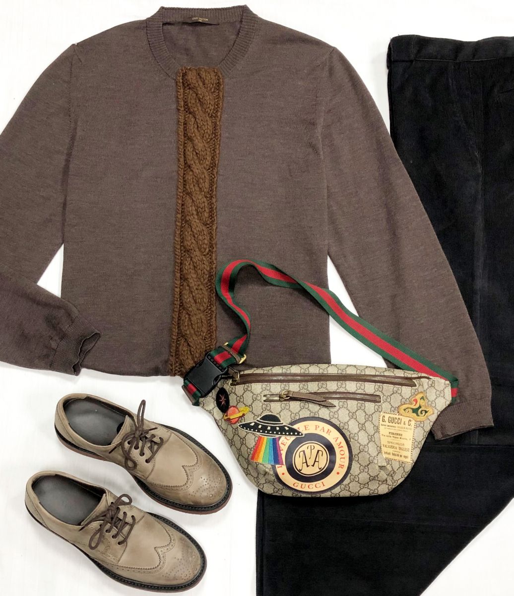 #mechtamen Кофта Louis Vuitton размер XL цена 15 655 руб
Брюки/ вельвет/ Armani размер 50 цена 7 828 руб
Ботинки Hogan размер 41.5 цена 9 393 руб
Сумка Gucci