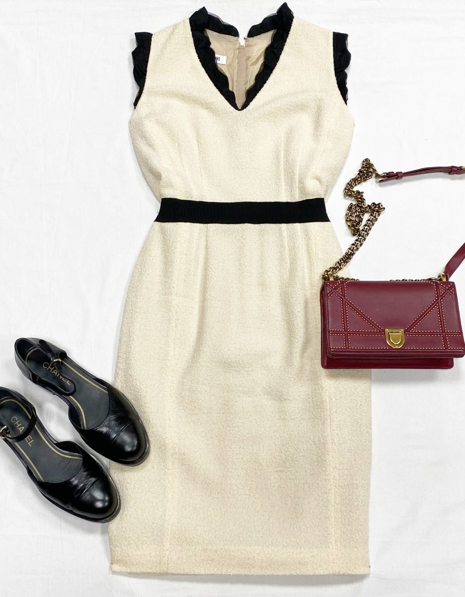 Платье Moschino размер 42 цена 7 828 руб
Туфли Chanel размер 39 цена 78 275 руб
Сумка Christian Dior 