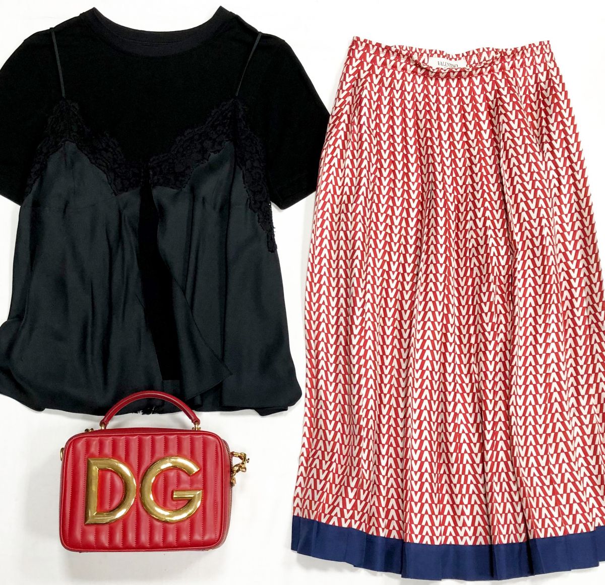 Юбка Valentino размер 38 цена 28 179 рубТоп Maison Martin Margiela размер 38 цена 15 655 рубСумка Dolce Gabbana