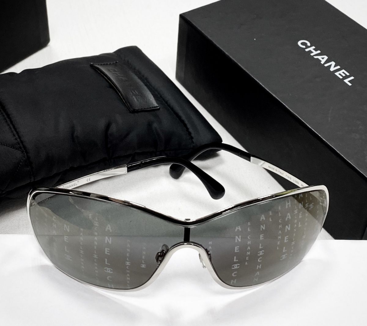 Очки Chanel цена 62 620 руб