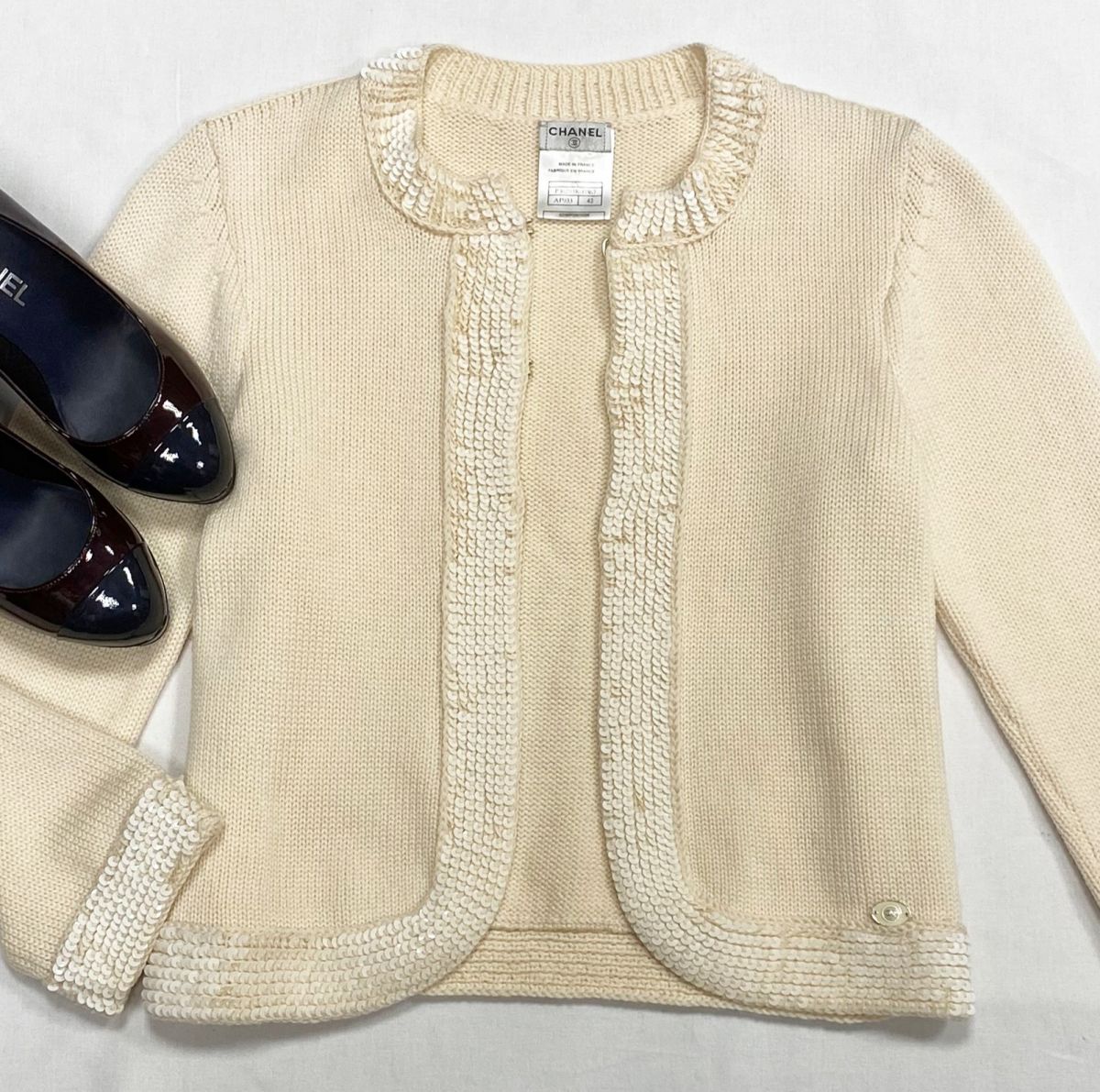 Жакет / пайетки/ Chanel размер 42 цена 23 483 руб
Туфли Chanel размер 37 цена 23 483 ру