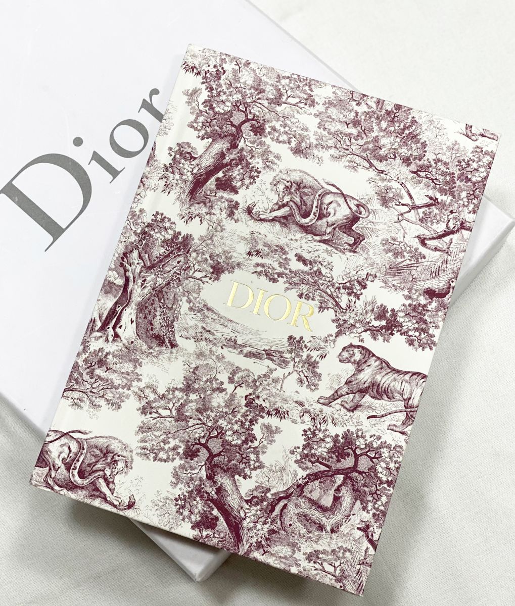 Блокнот Dior цена 4 697 руб