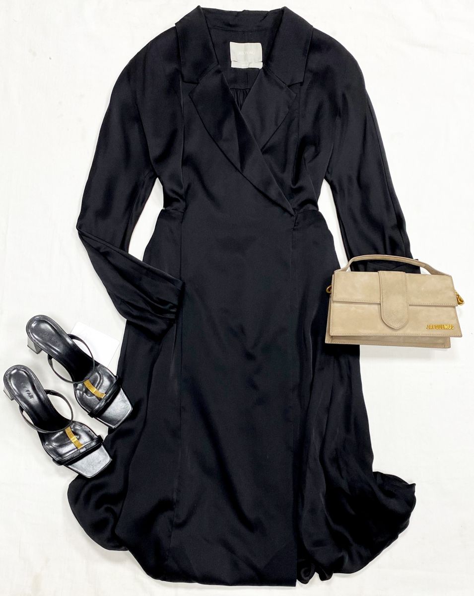 Платье Jason Wu размер 12 цена 10 959 руб
Сабо By Far размер 38 цена 23 483 руб
Сумка Jacquemus 