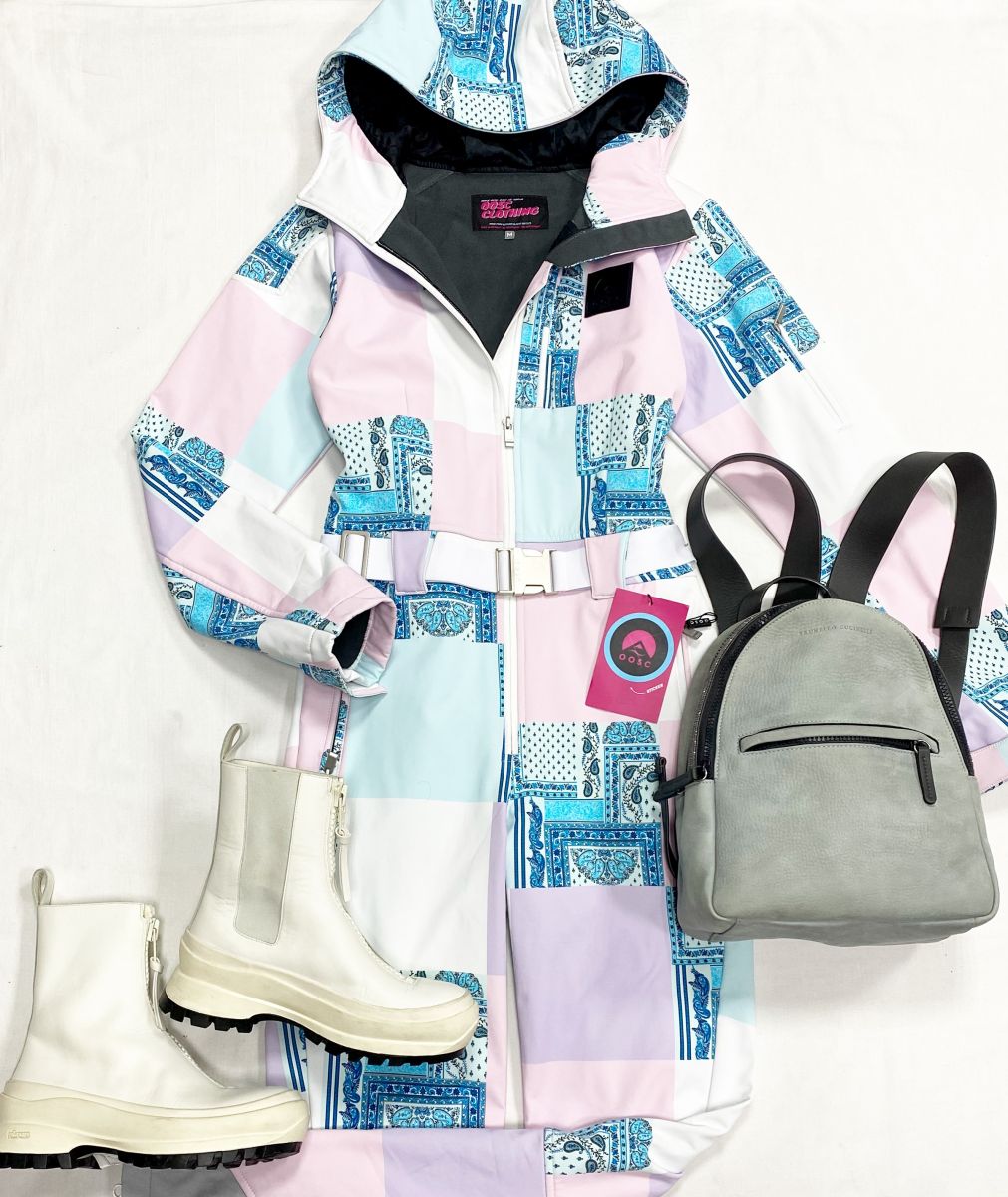 Комбинезон размер M цена 23 483 руб
Ботинки Jil Sander размер 36 цена 15 655 руб
Рюкзак Brunello Cucinelli