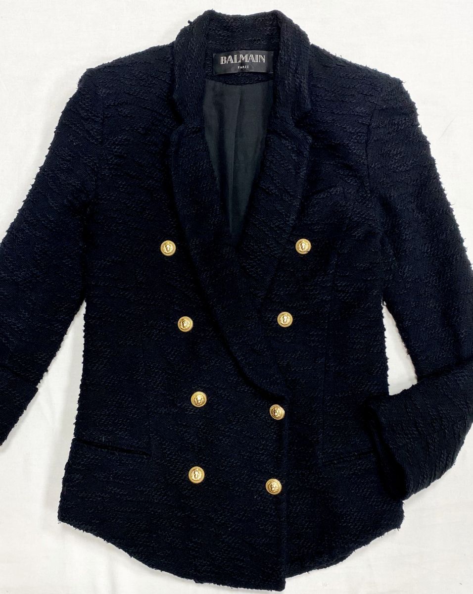 Жакет Balmain размер 38 цена 31 310 руб Балетки Gucci размер 37.5 цена 23 483 руб