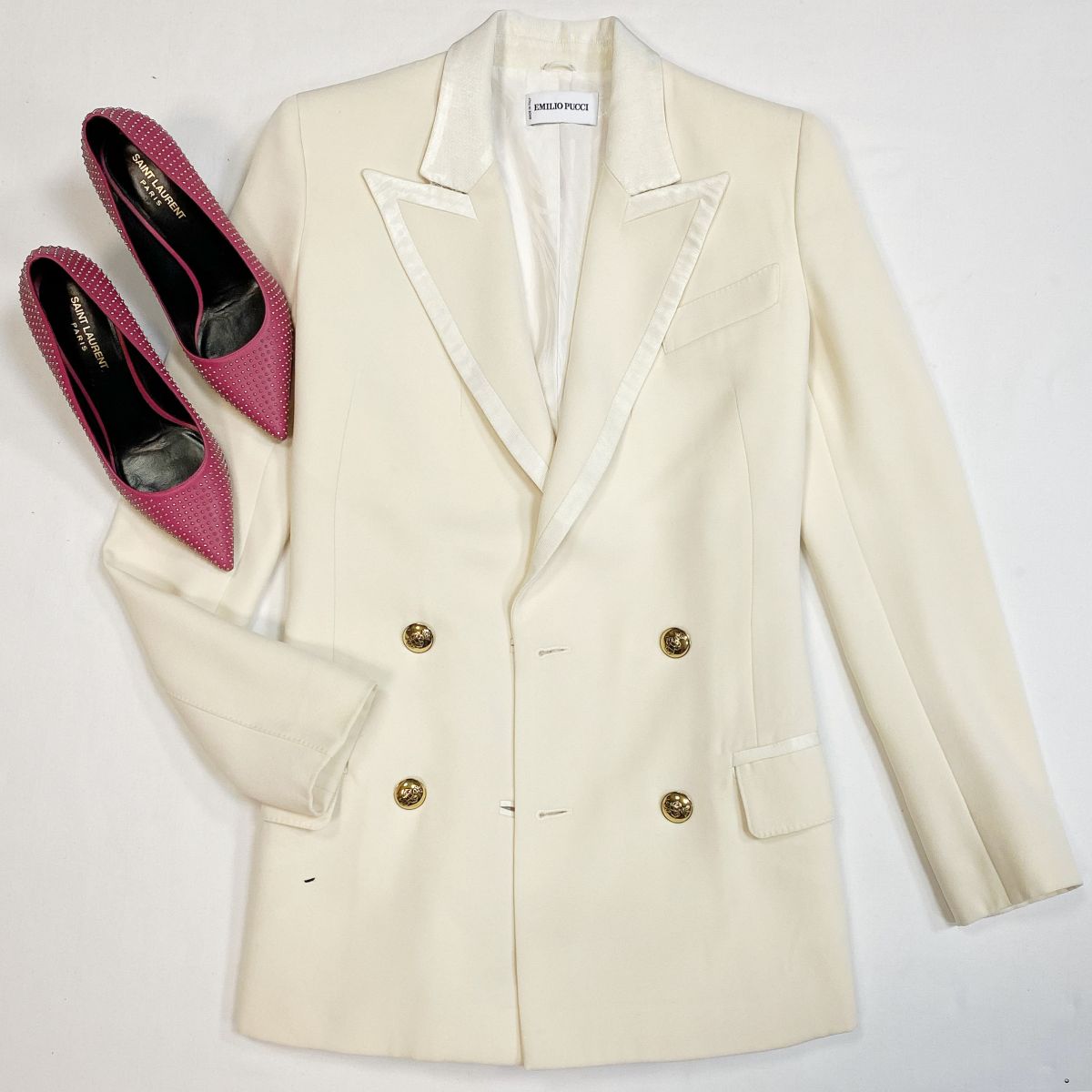Жакет Emilio Pucci размер 40 цена 10 770 рубТуфли Saint Laurent размер 38.5 цена 18 462 руб