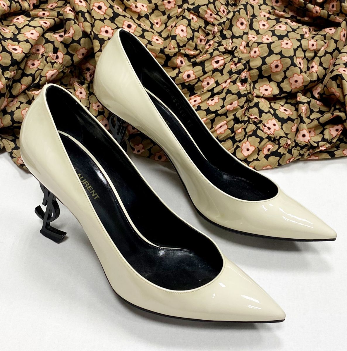 Туфли Saint Laurent размер 39 цена 26 614 руб
