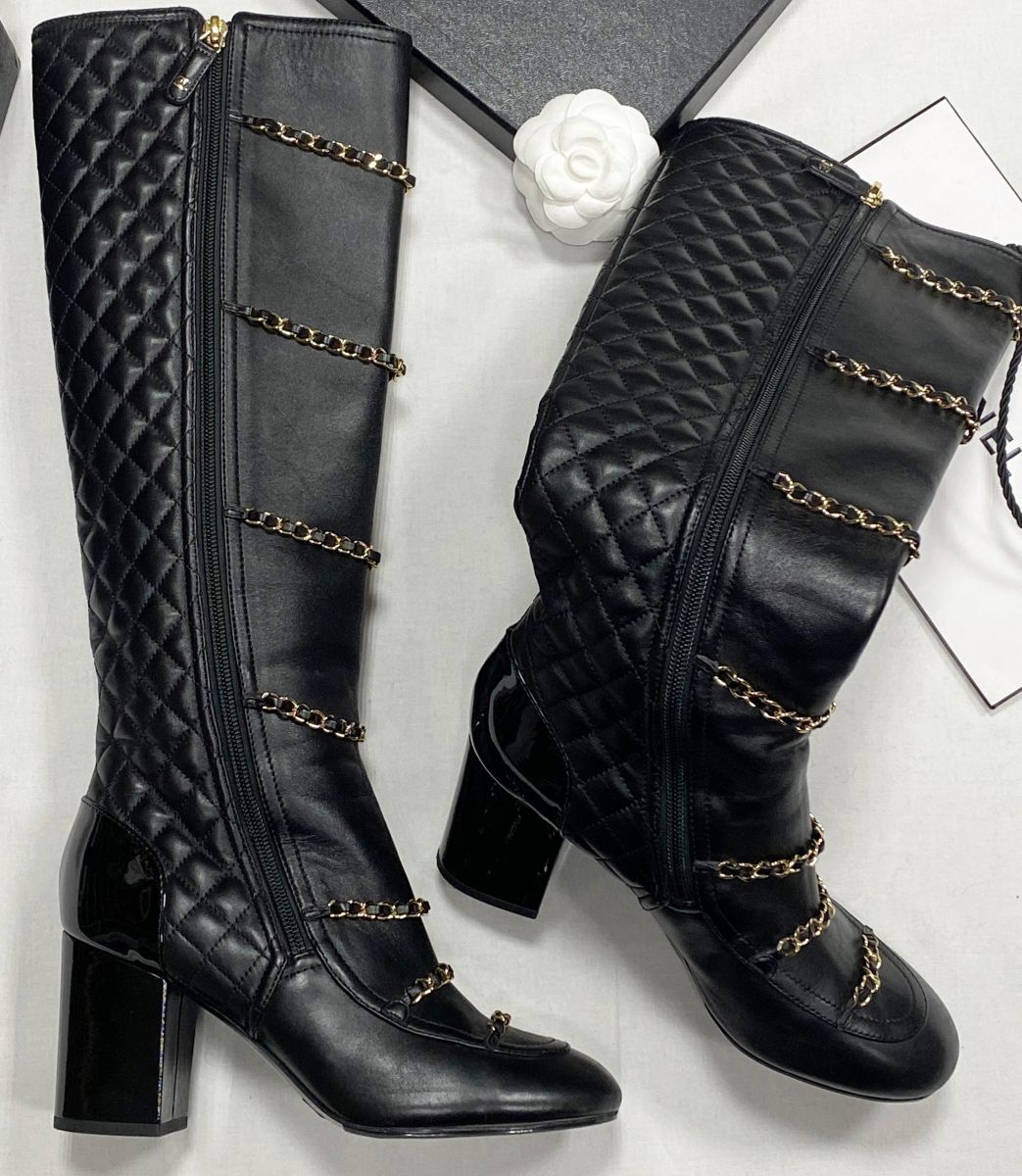 Сапоги Chanel размер 37.5 цена 54 793 руб
