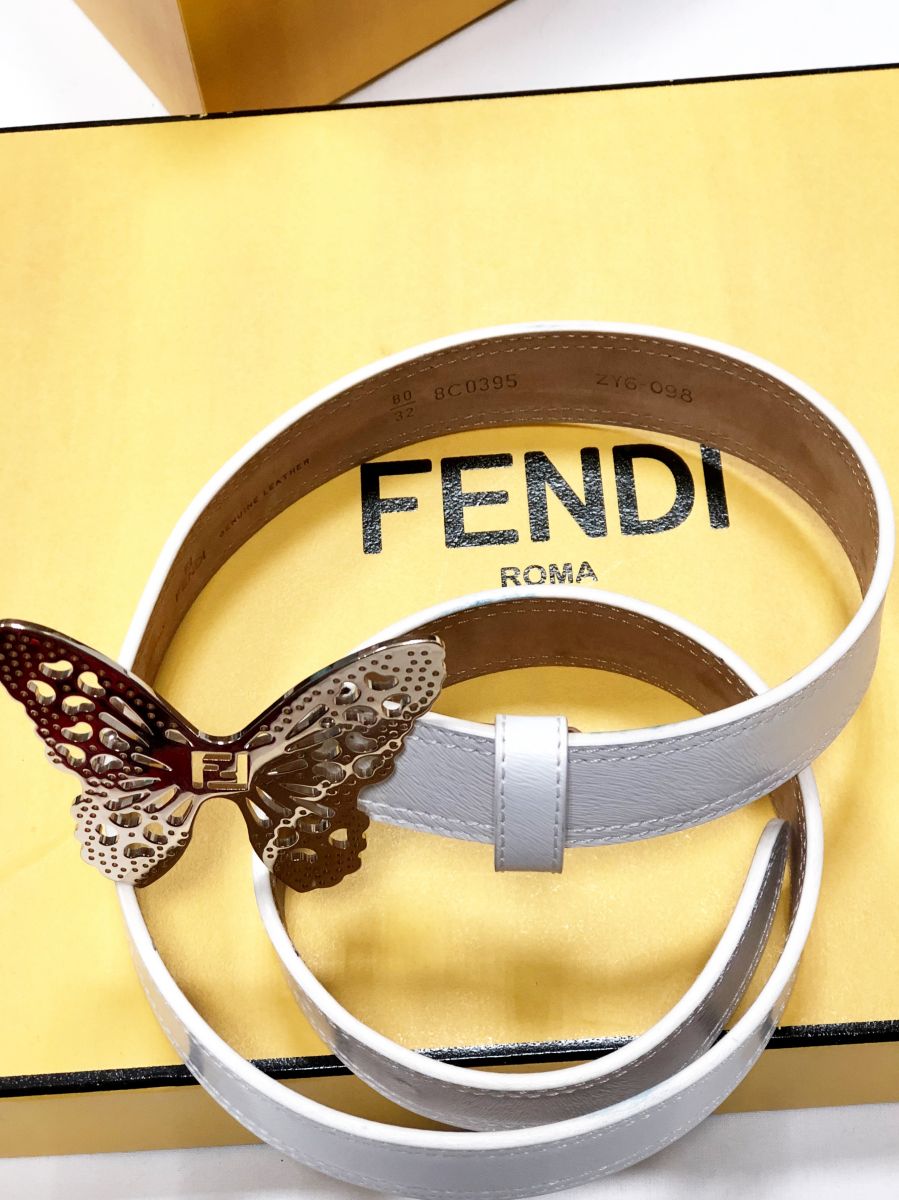 Ремень FENDI размер 80/32 цена 9 231 руб 