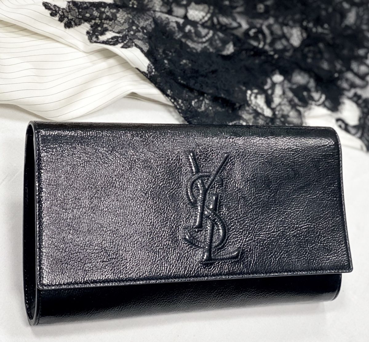 Клатч Yves Saint Laurent размер 27/15 цена 10 959 руб 