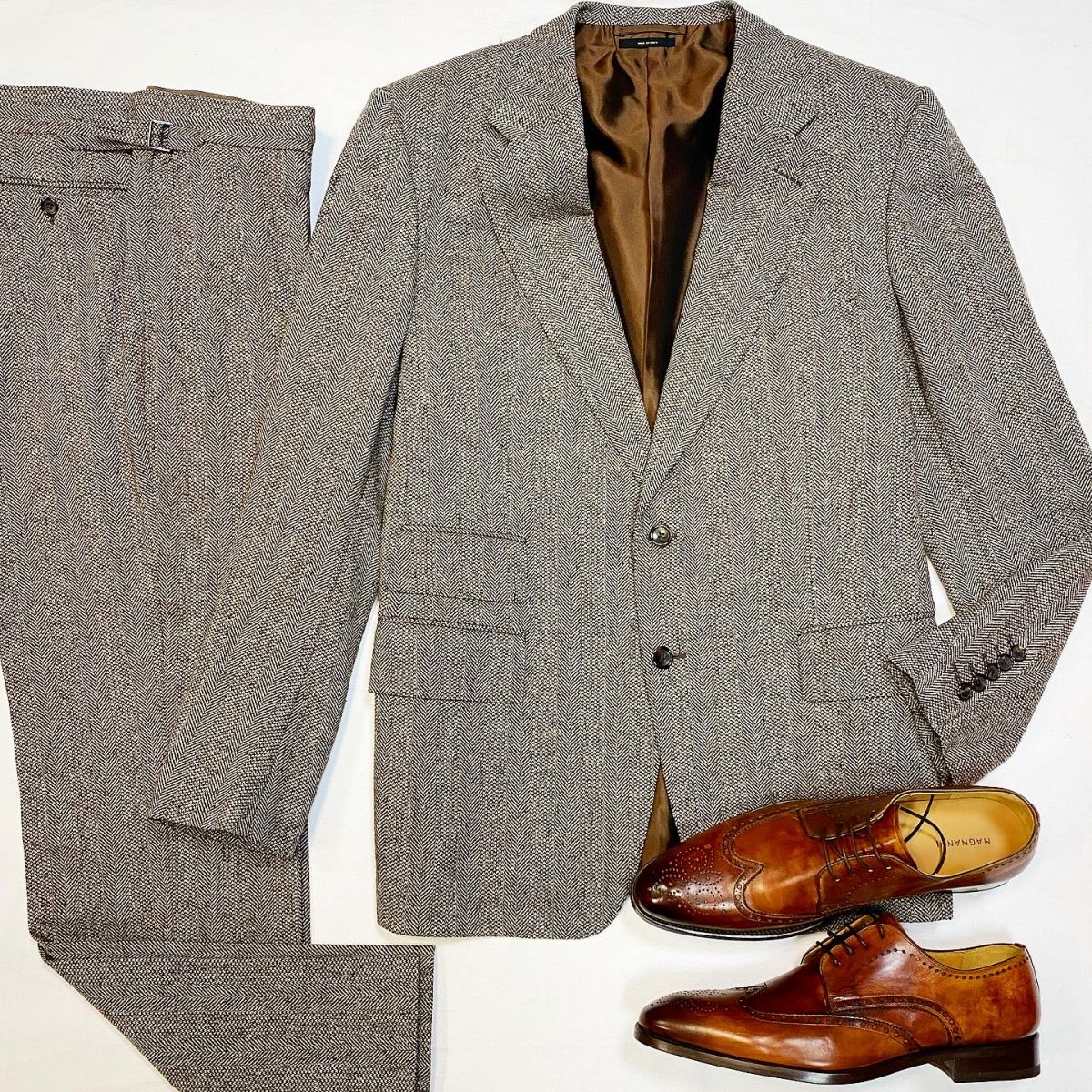 Костюм Tom Ford  размер 52 цена 30 770 руб Туфли Magnanni размер 45 цена 10 770 руб / новые /