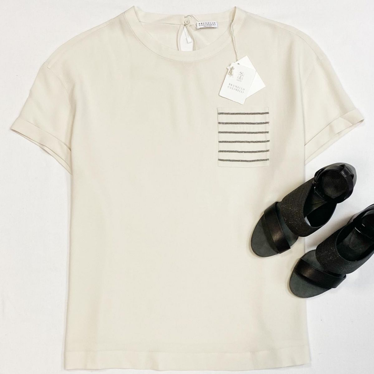 Топ/манили/ Brunello Cucinelli размер 3XL цена 30 770 руб/с биркой/ Босоножки Brunello Cucinelli размер 35 цена 30 770 руб