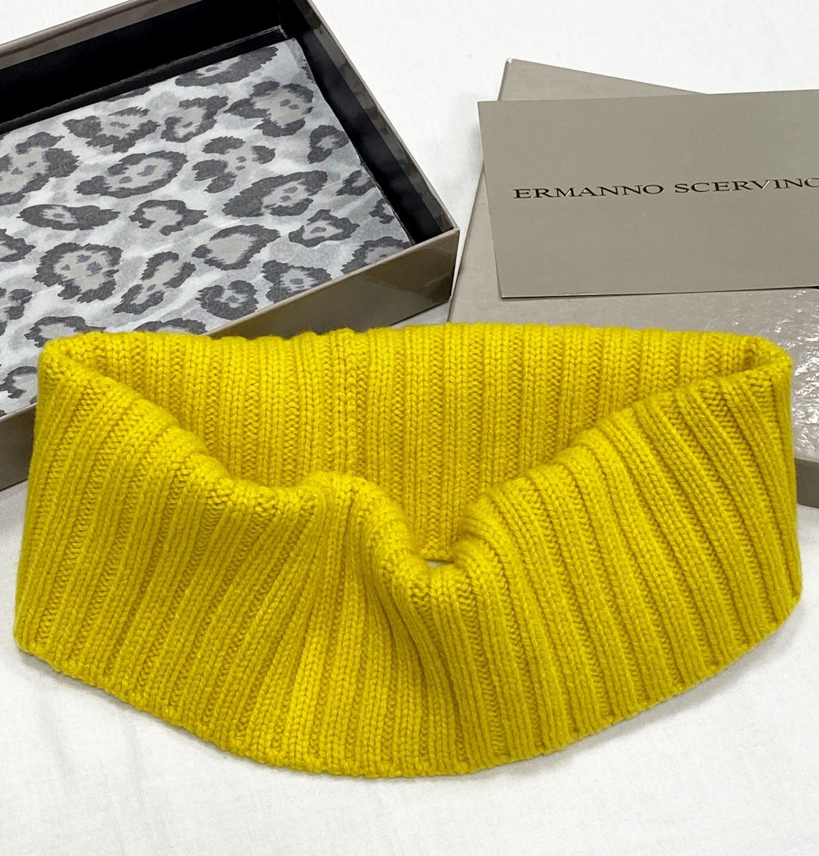 Воротник Ermanno Scervino цена 10 959 руб
