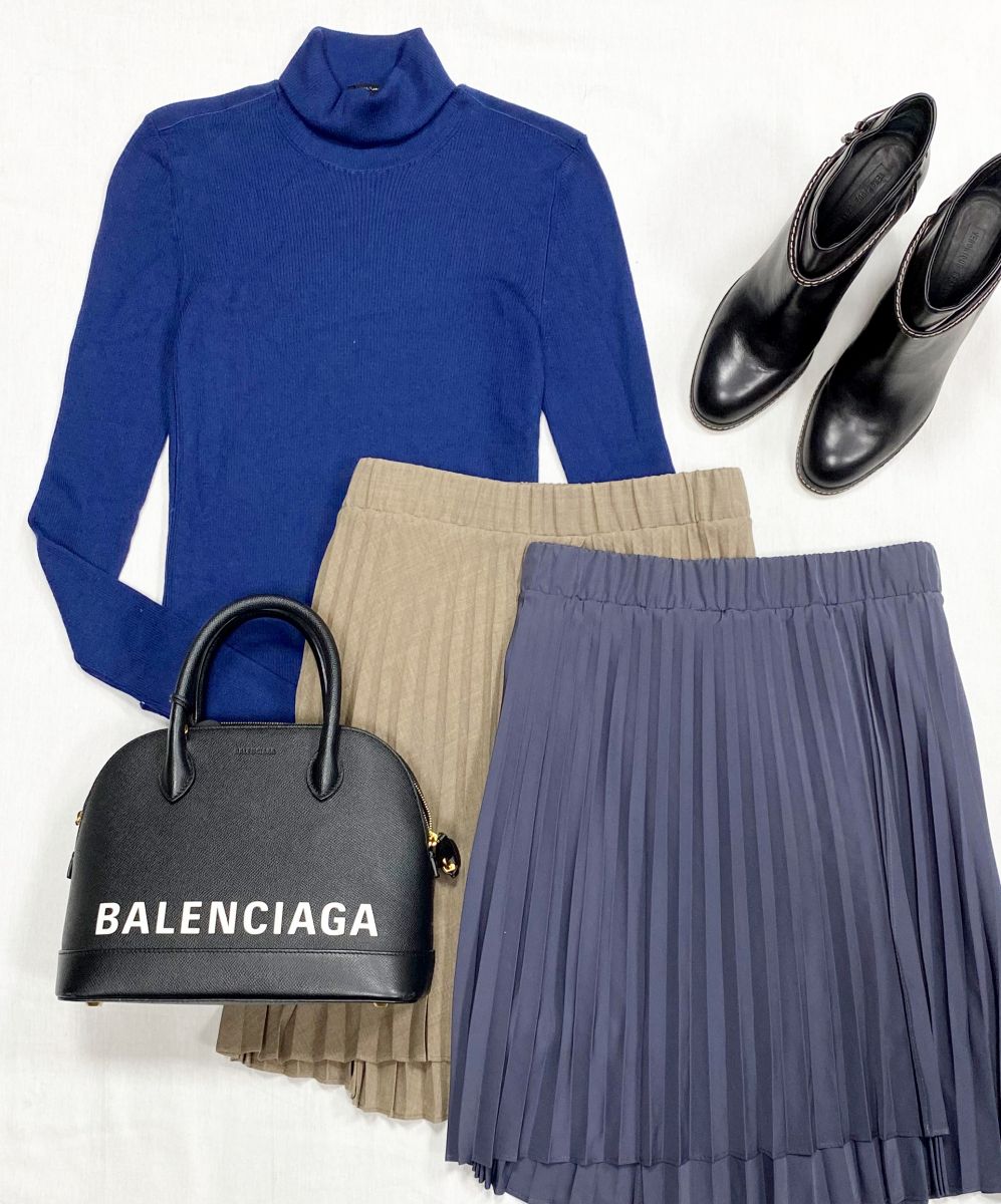 Водолазка Tom Ford размер 42 цена 15 655 руб
Юбка размер 38 цена по 9
393 руб
Ботильоны Veronique Branquinho размер 40 цена 15 655 руб
Сумка Balenciaga 