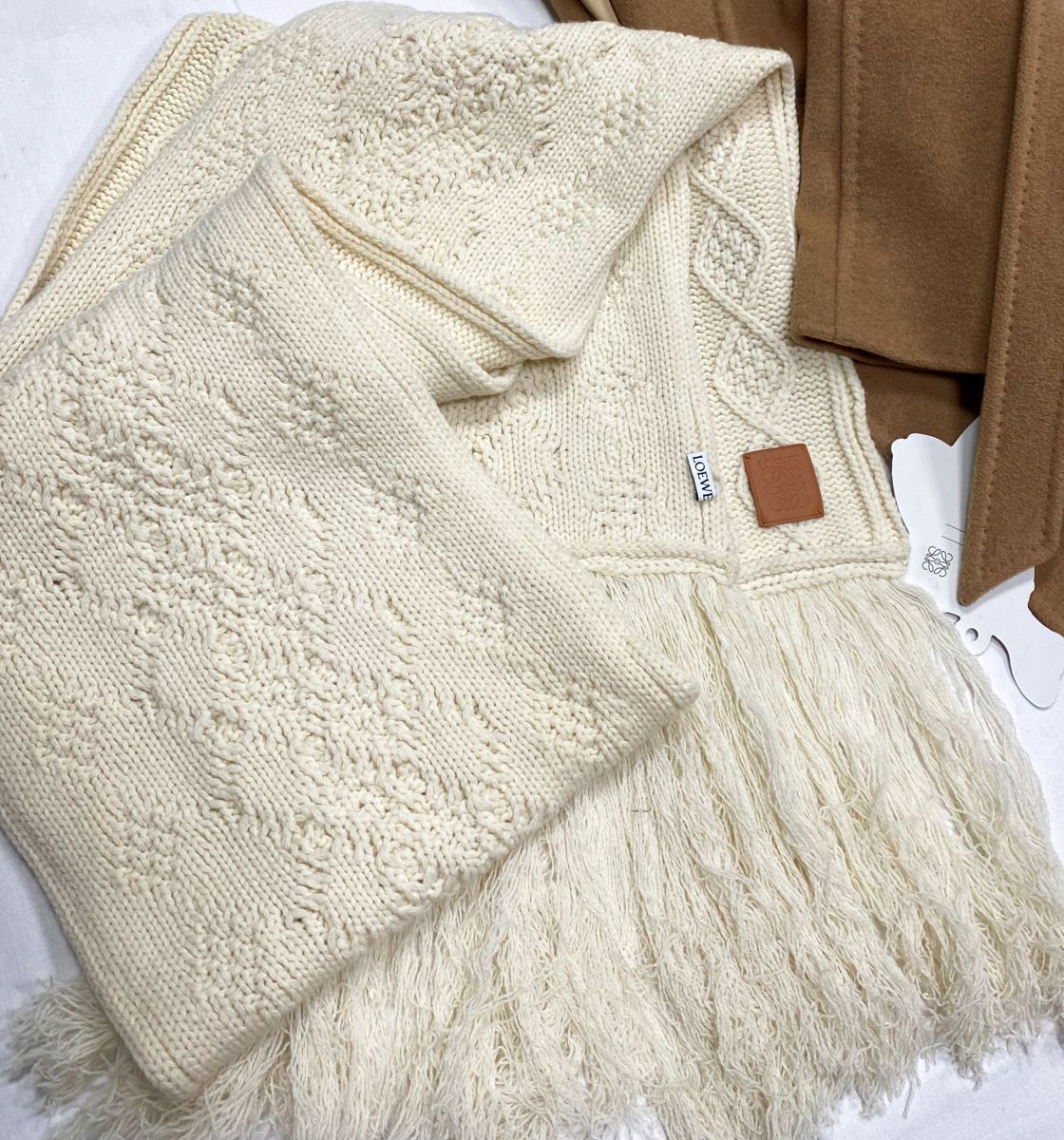 Шарф Loewe цена 18 786 руб