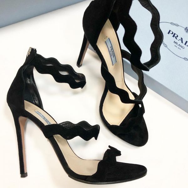 Босоножки Prada 