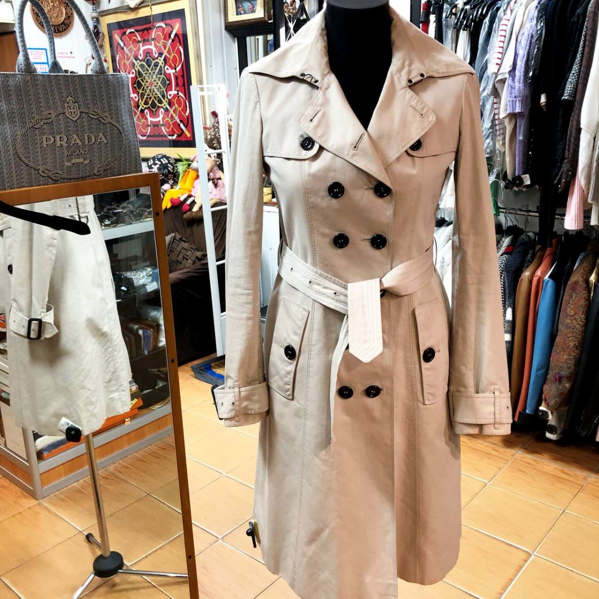 Плащ BURBERRY размер S цена 15 385 руб