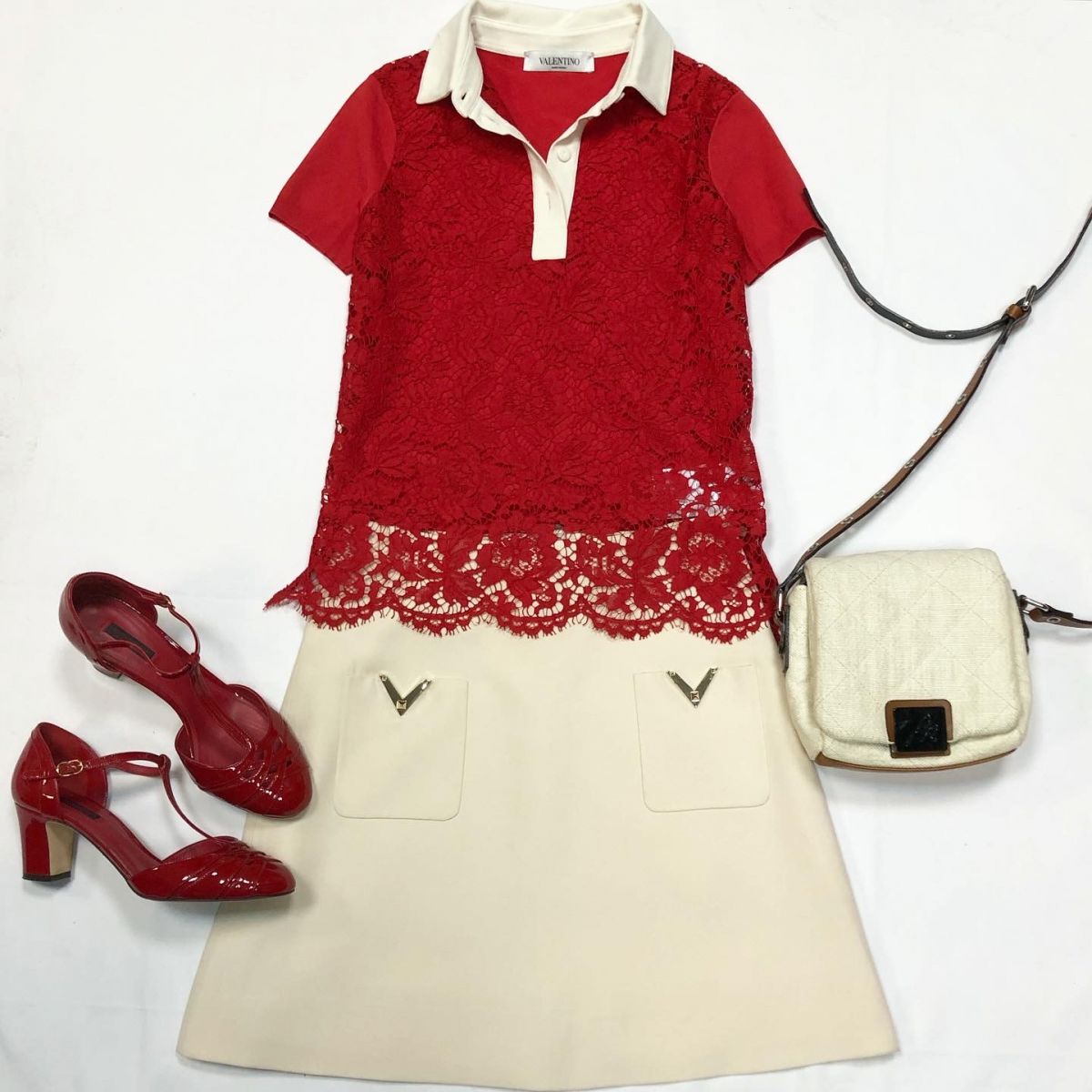 Блузка /ажур/ Valentino размер S цена 15 385 руб Юбка Valentino размер 38 цена 15 385 руб Туфли Dolce Gabbana размер 39 цена 4 616 руб