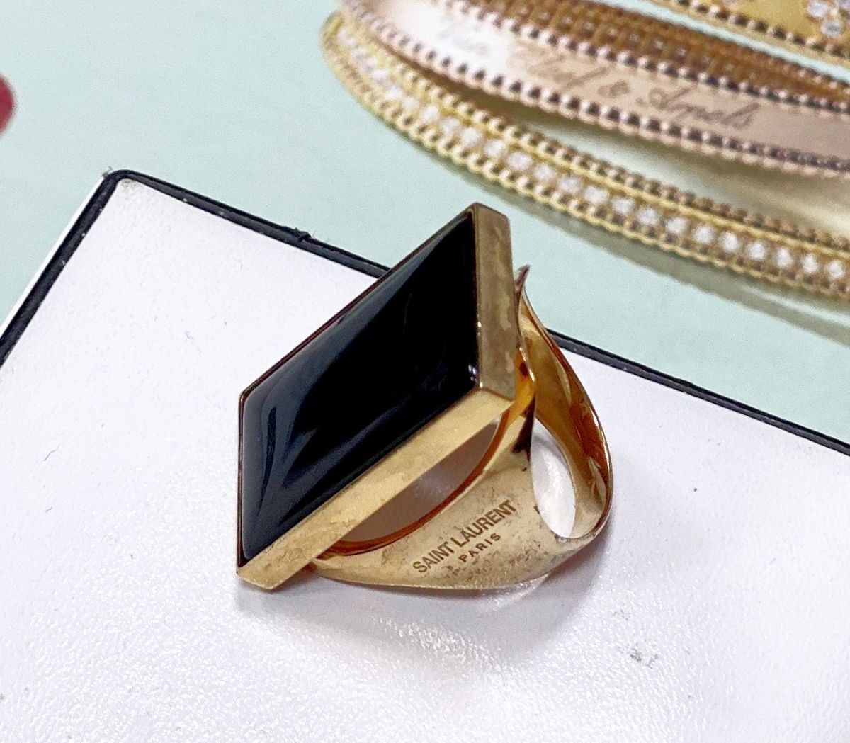 Кольцо Saint Laurent цена 10 770 руб 