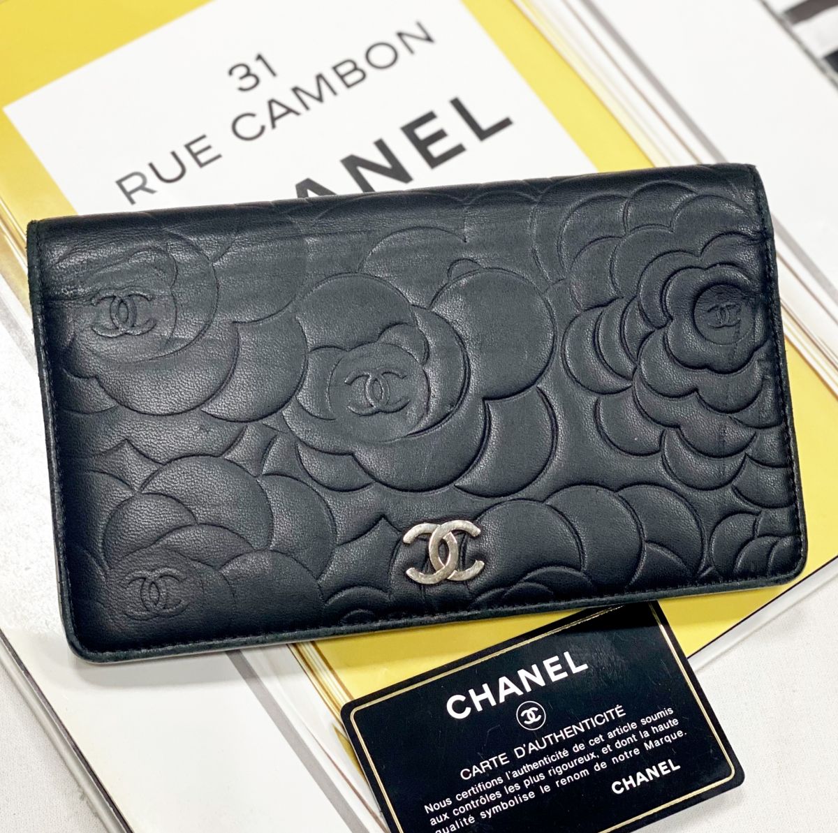 Кошелек Chanel цена 23 483 руб/ карточка/ 
