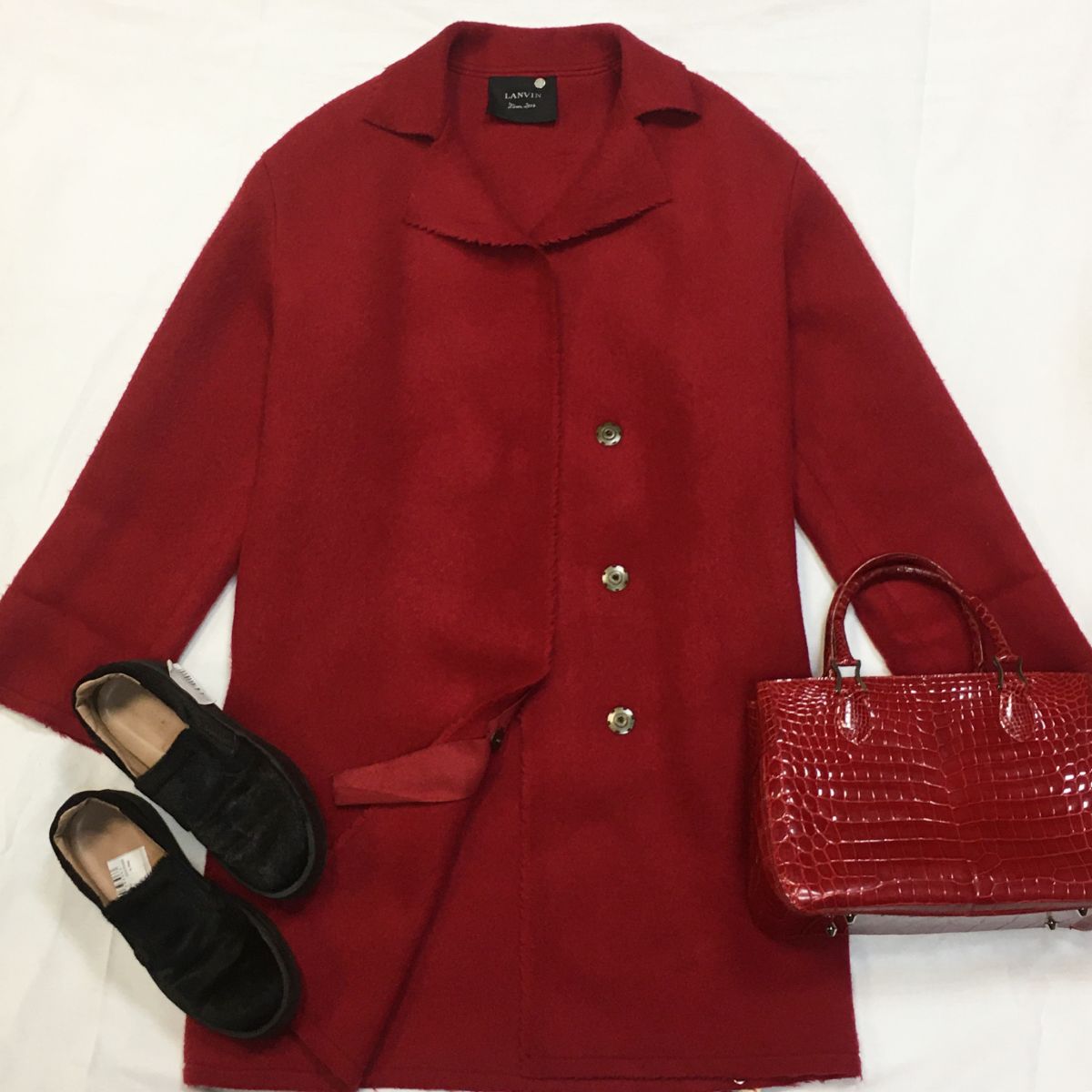 Пальто Lanvin  размер 38/42 цена 23 078 руб Слипоны Twin Set размер 38 цена 6 154 руб Сумка Nankai 