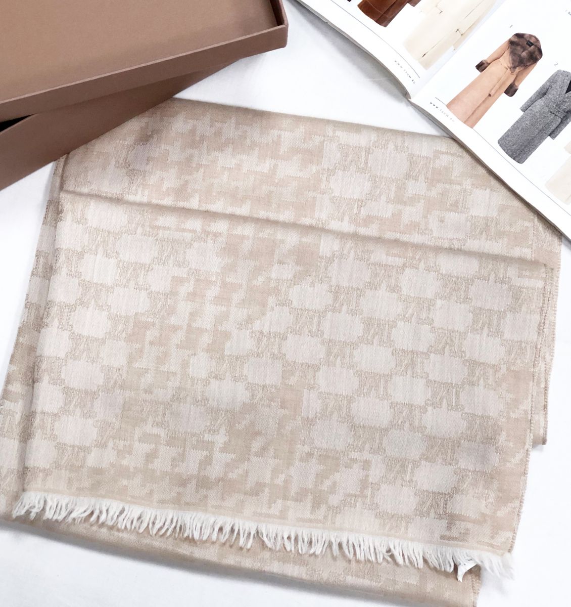 Шарф Max Mara размер 60/160 цена 7 828 руб
