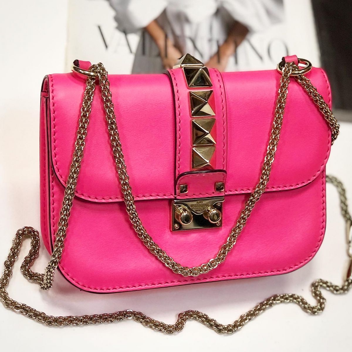 Сумка Valentino  размер 20/15 цена 30 770 руб 