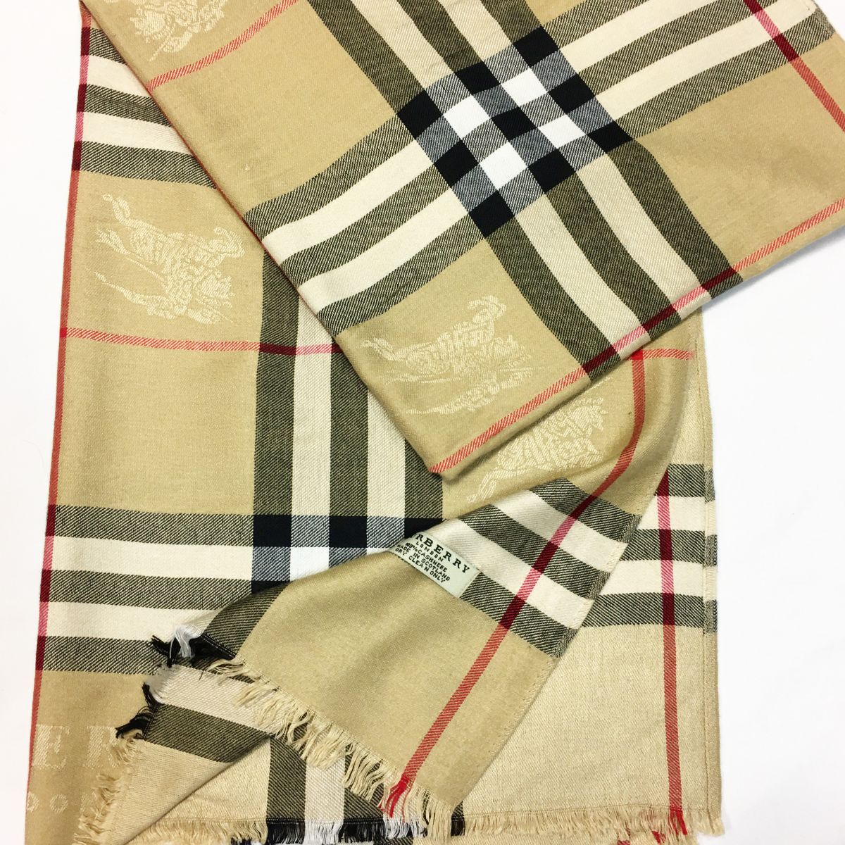 Палантин Burberry  цена 7 693 руб