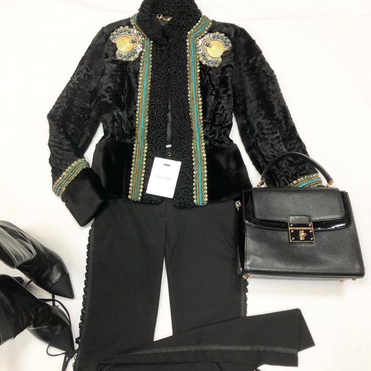 Жакет /каракуль/ декоративные элементы/ GUCCI размер 40 цена 24 616 руб Брюки CHRISTIAN DIOR размер 36 цена 12 308 руб /с ценником/ Сумка Dolce Gabbana