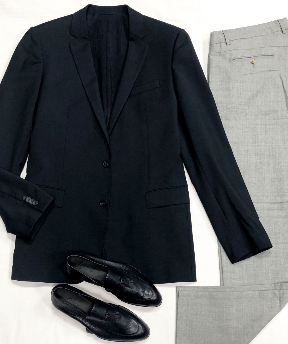 #mechtamen Пиджак Hugo Boss размер 52 цена 7 828 руб
Брюки Canali размер 56 цена 7 828 руб
Лоферы Brioni размер 40 цена 31 310 руб