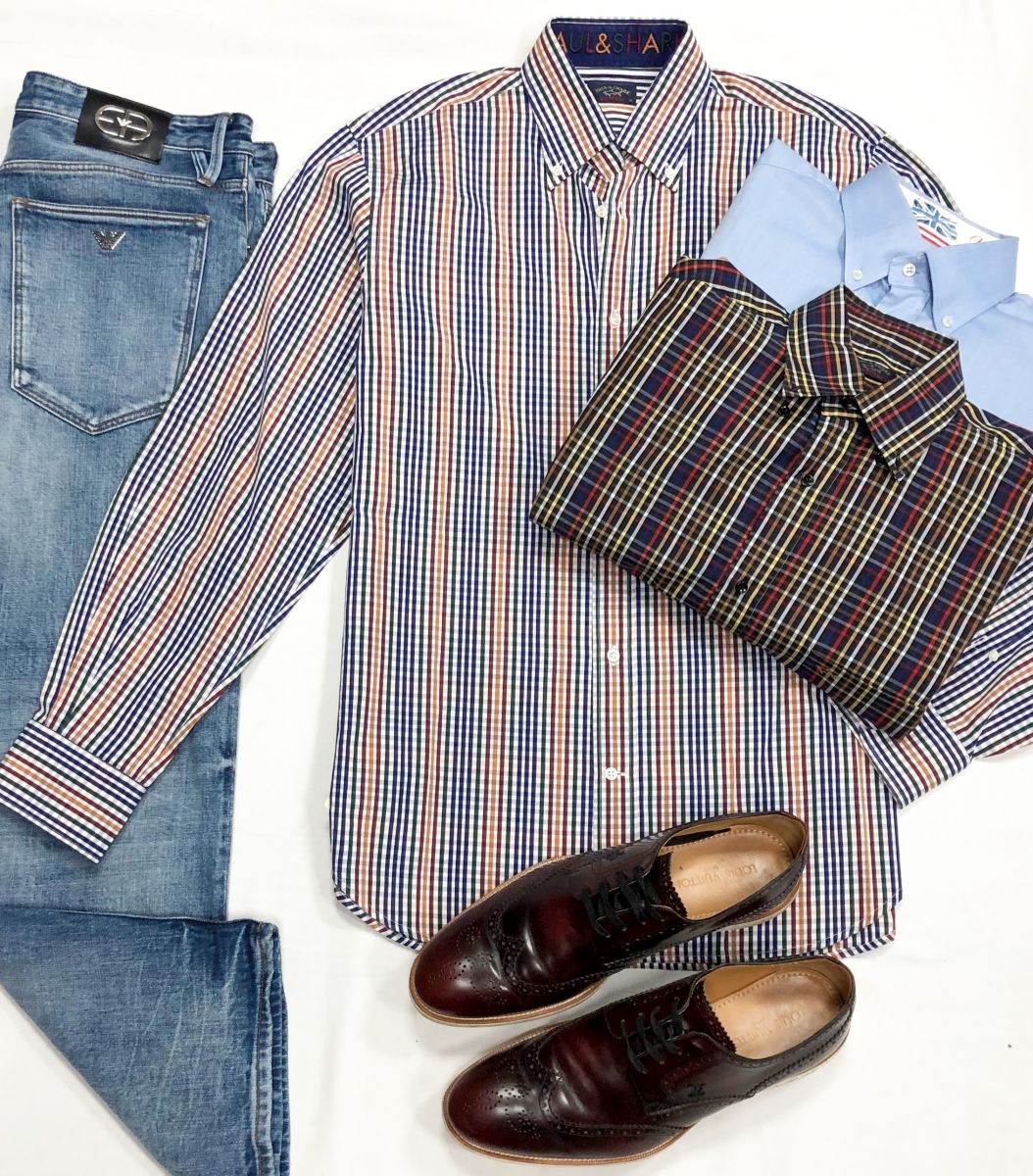 #mechtamen Джинсы Armani размер 31 цена 7 828 руб
Рубашки Paul Shark размер 41 цена по 3 131 руб
Ботинки Louis Vuitton размер 44.5 цена 15 655 руб