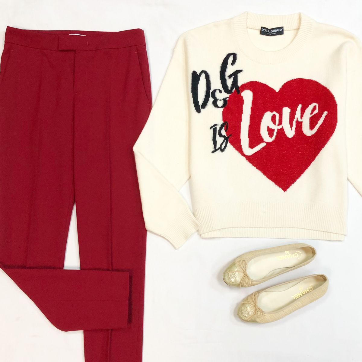 Кофта Dolce Gabbana размер 40 цена 18 462 рубБрюки Red Valentino размер 40 цена 4 616 рубБалетки Chanel размер 35 цена 15 385 руб