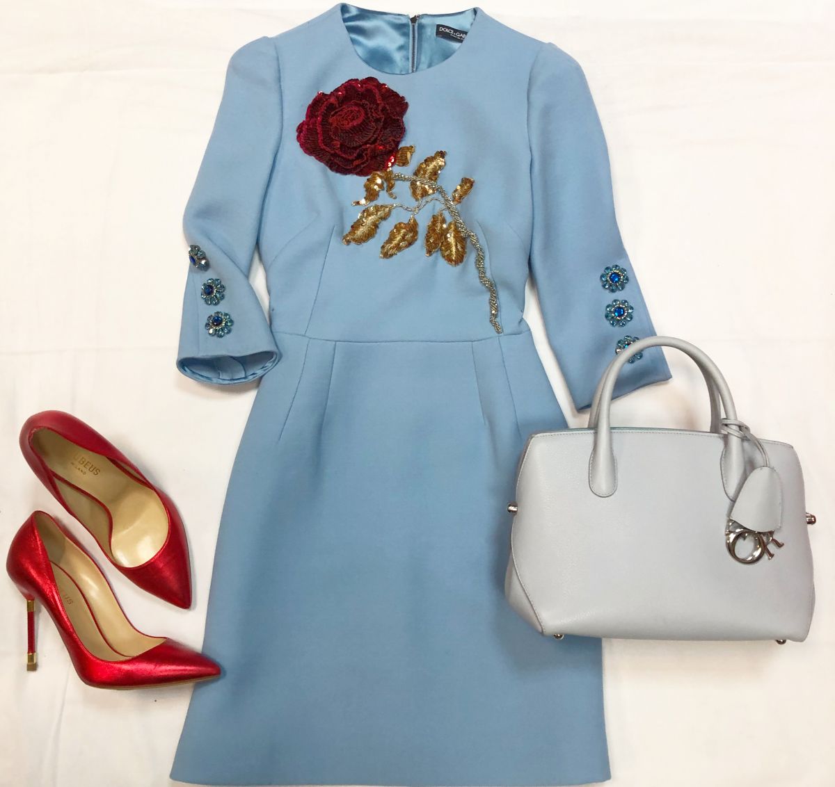 Платье DOLCE GABBANA размер 40 цена 46 155 руб 
Сумка Christian Dior