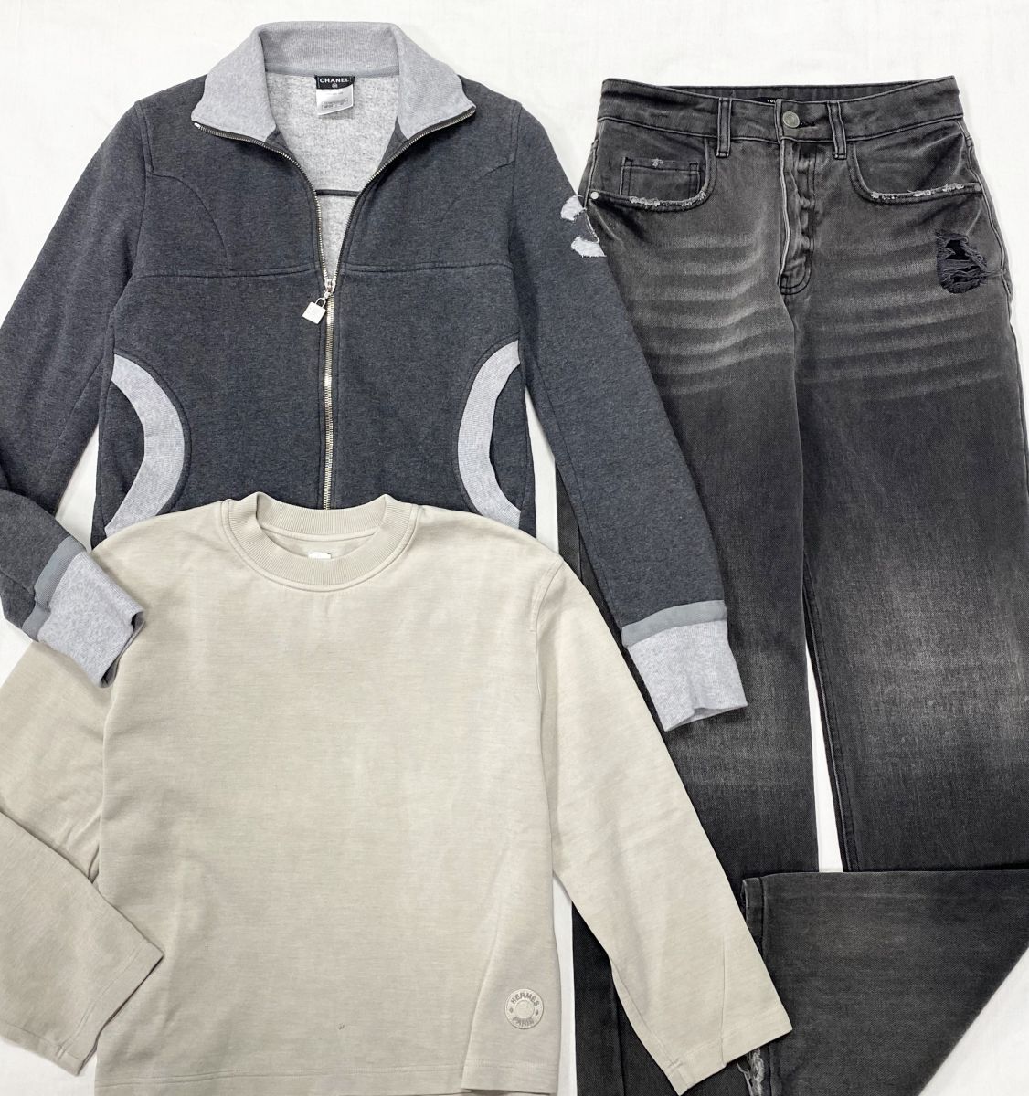 Толстовка Chanel размер 42 цена 15 655 руб Лонгслив Hermès размер 36 цена 10 959 руб Джинсы Yuliawave размер 34 цена 9 393 руб