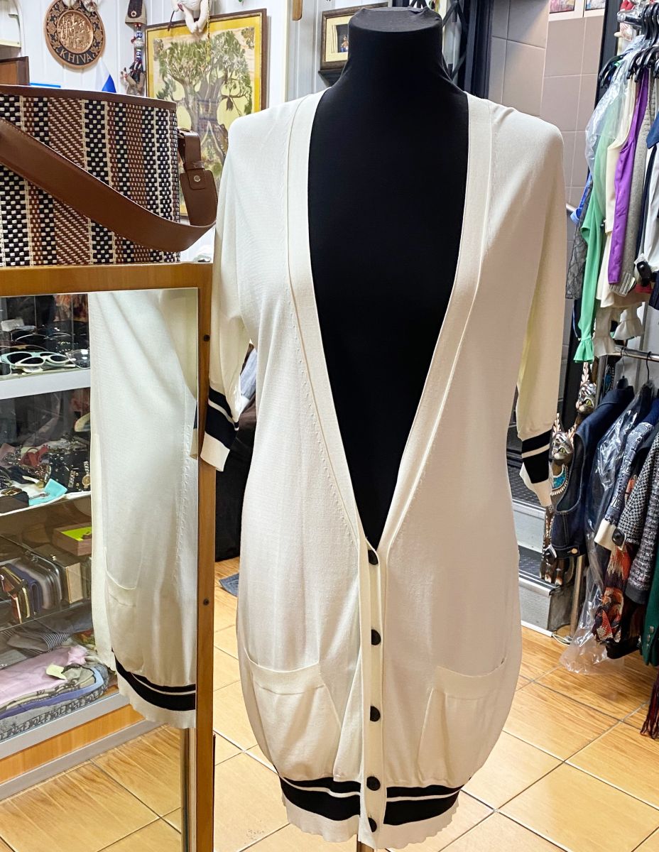 Кардиган Escada размер S цена 12 524 руб/ с биркой/