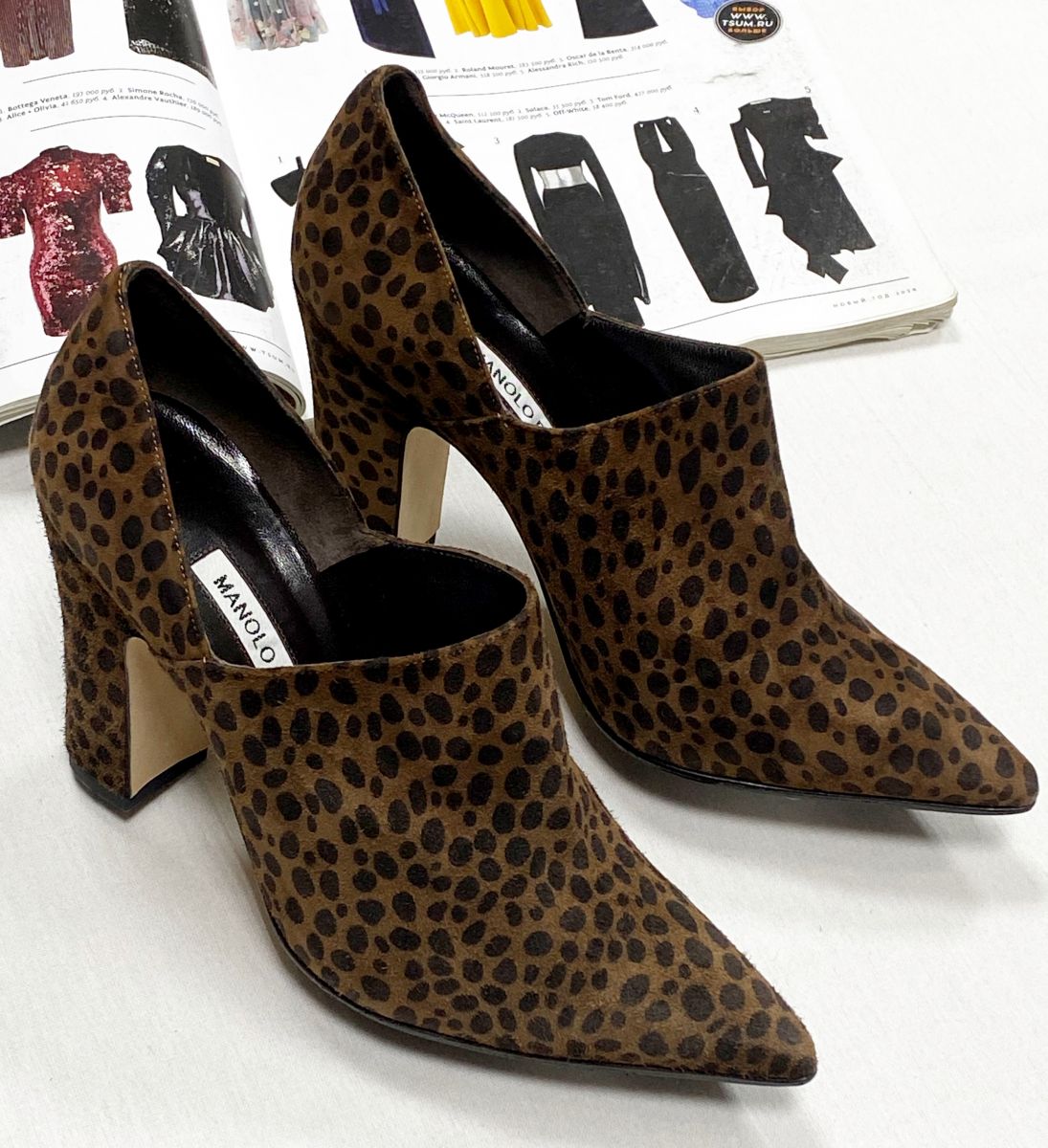 Туфли Manolo Blahnik размер 37 цена 15 655 руб