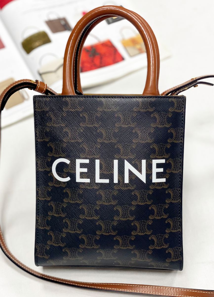 Сумка Celine размер 16/20 цена 78 275 руб 