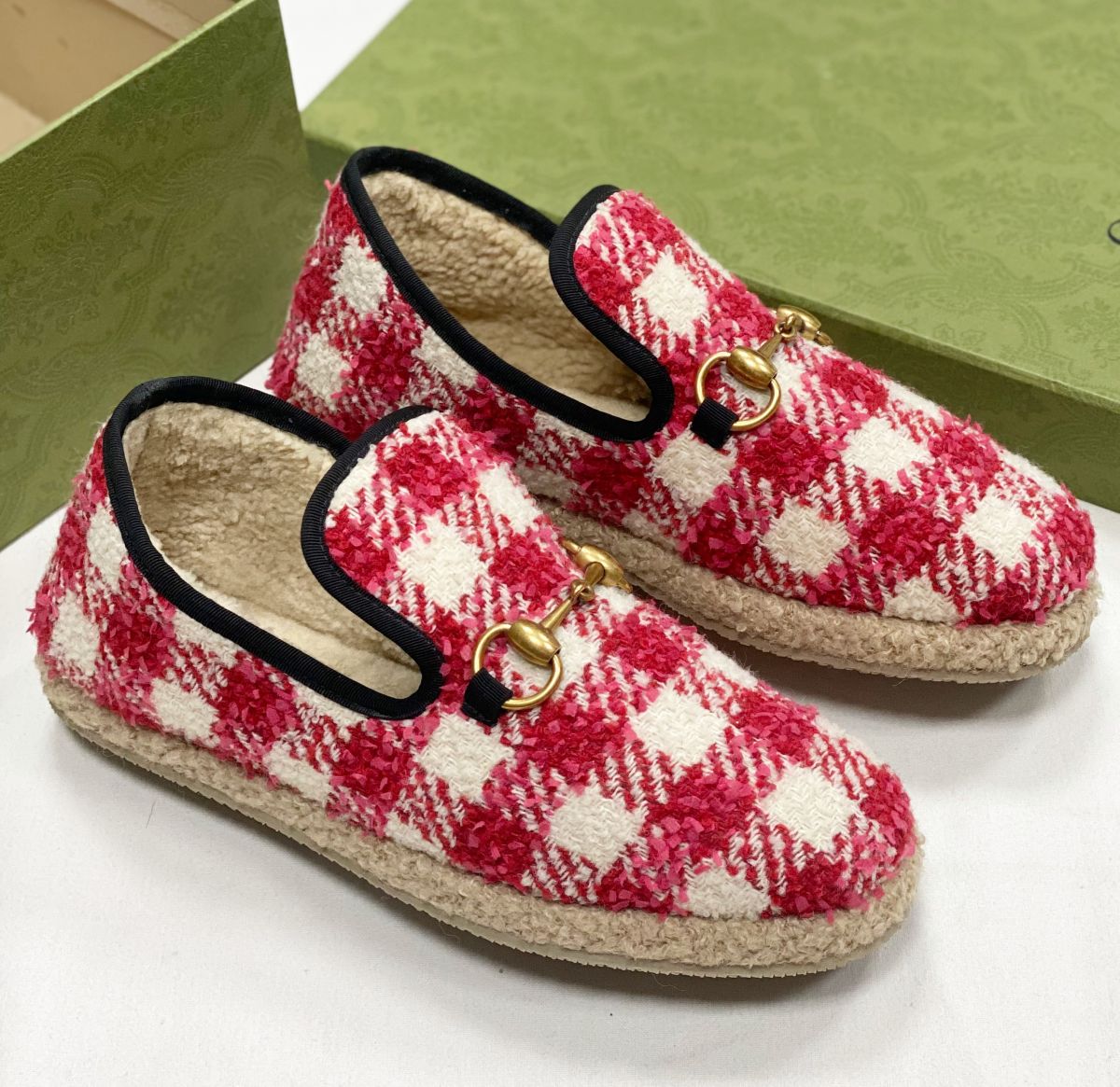 Лоферы Gucci размер 36.5 цена 23 078 руб
