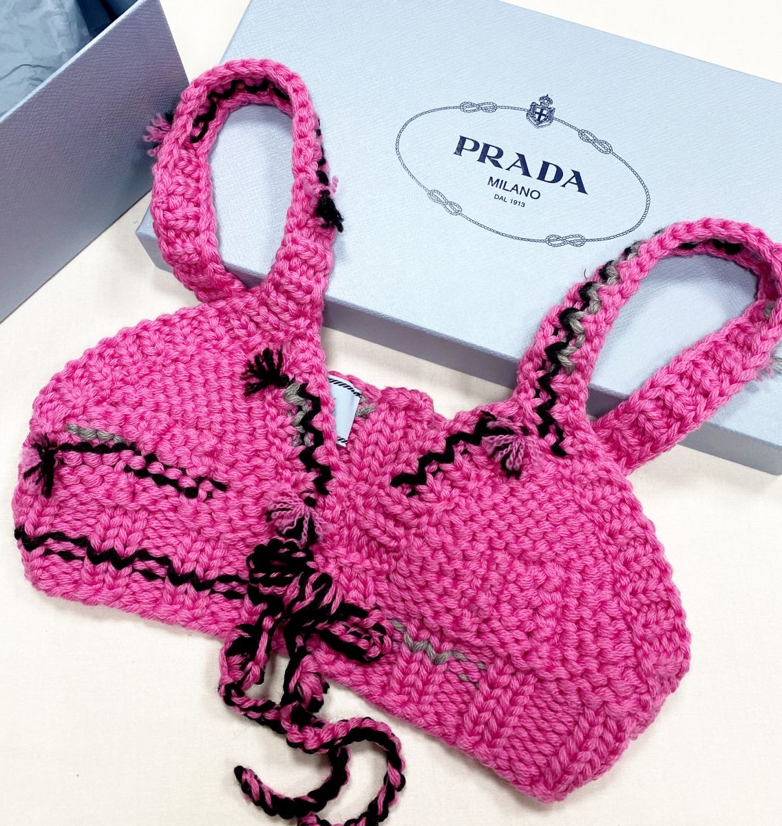 Топ Prada цена 12 524 руб