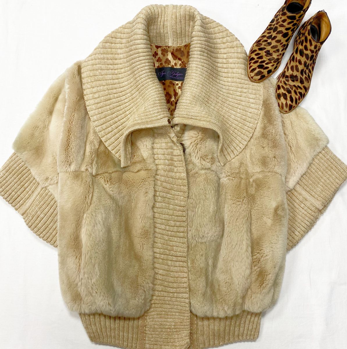 Шуба / мех кролика / Igor Gulyaev размер 46 цена 78 275  руб