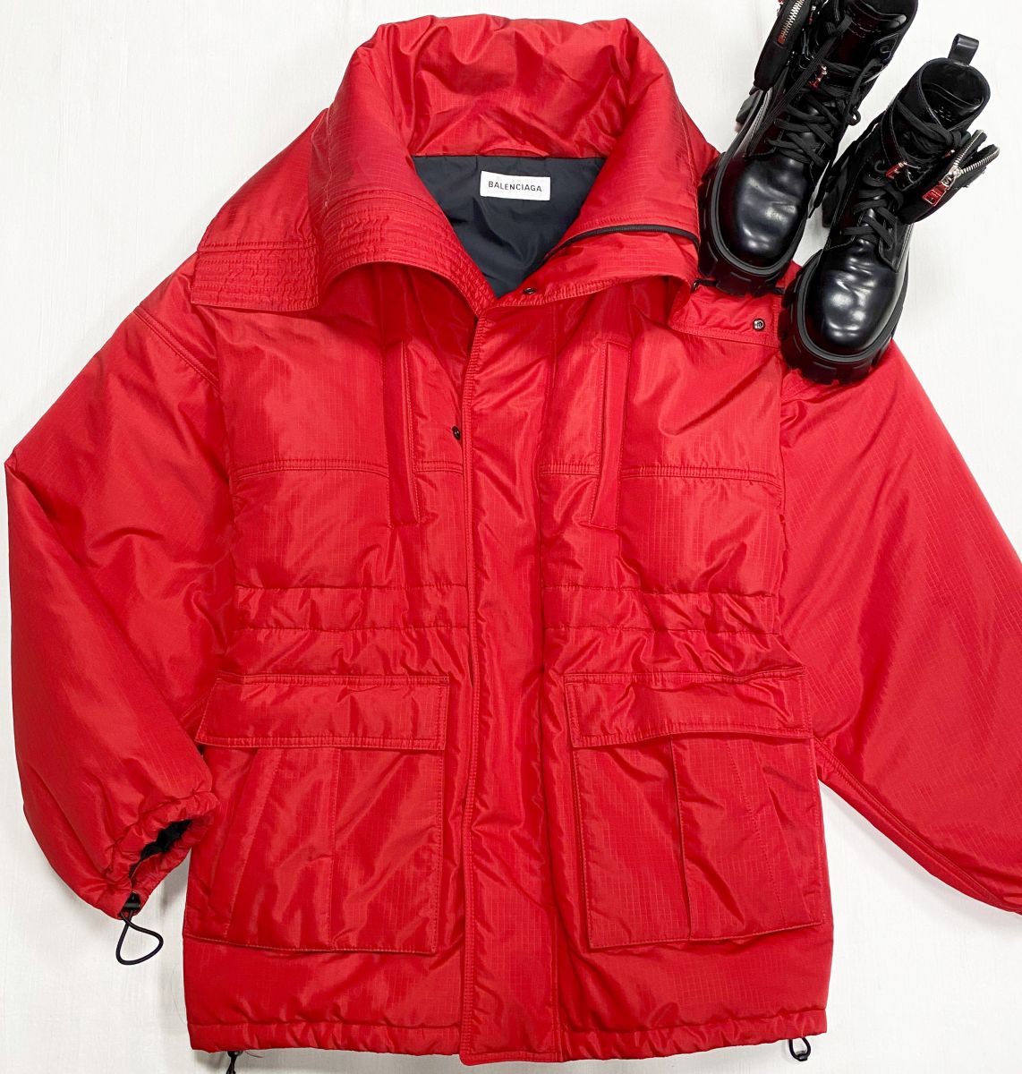 Пуховик Balenciaga размер 36 цена 78 275 руб