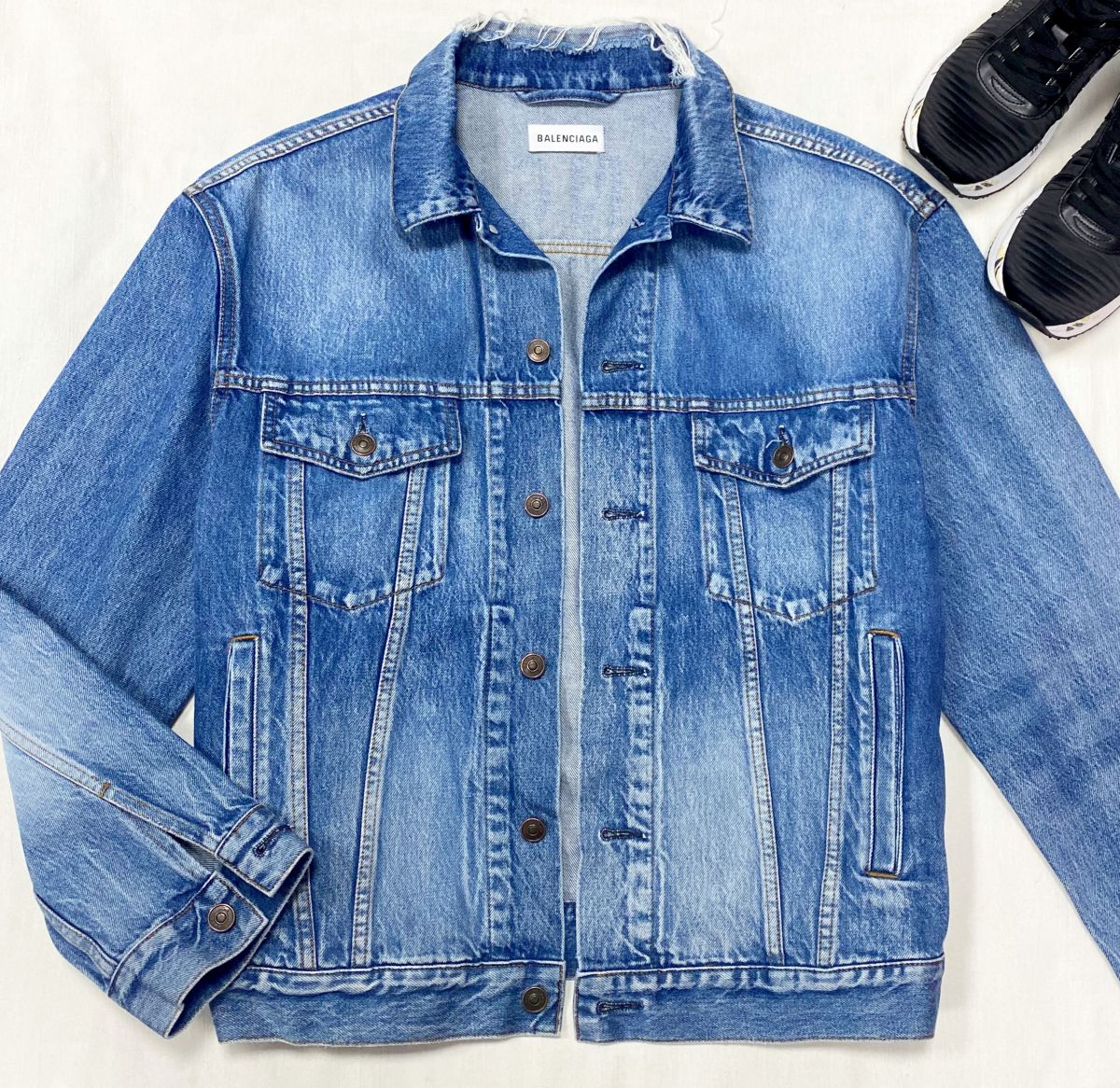 Куртка Balenciaga размер 34 цена 39 138 руб