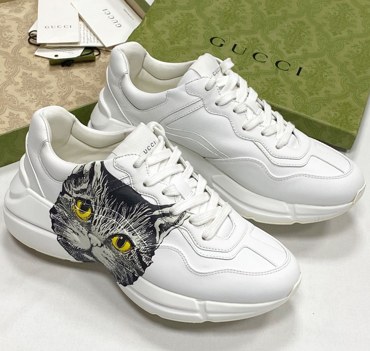 Кроссовки Gucci размер 38 цена 39 138 руб
