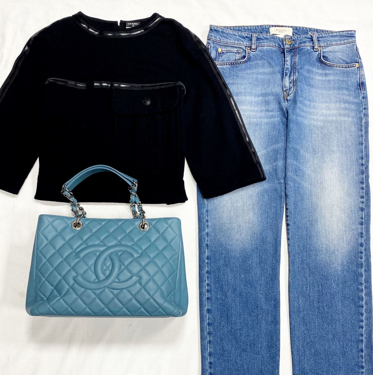 Кофта Chanel размер 
38 цена 10 959 руб
Джинсы Weekend/ Max Mara/ размер 44 цена 6 262 руб
Сумка Chanel