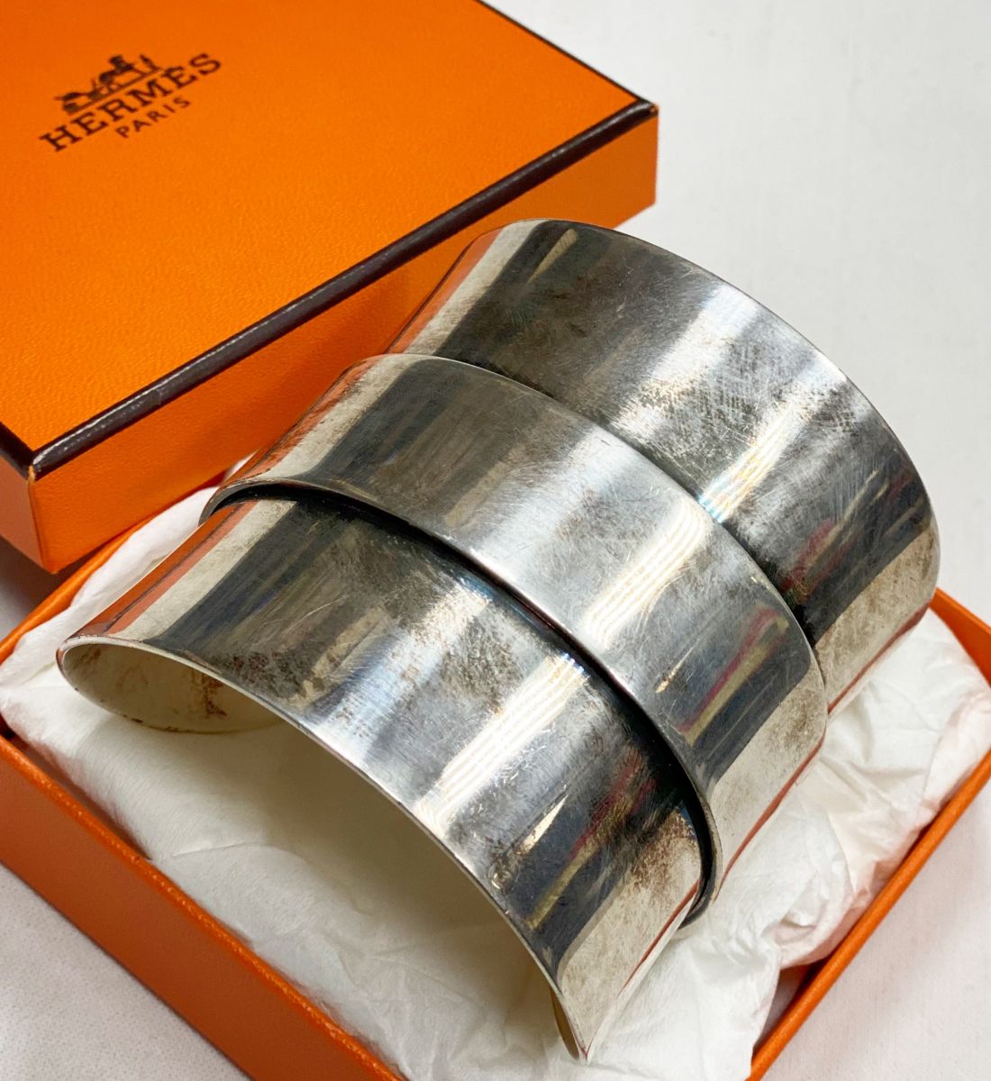 Браслет Hermès цена 109 585 руб 