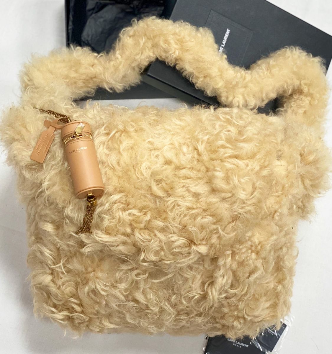 Сумка Saint Laurent размер 30/35 цена 78 275 руб