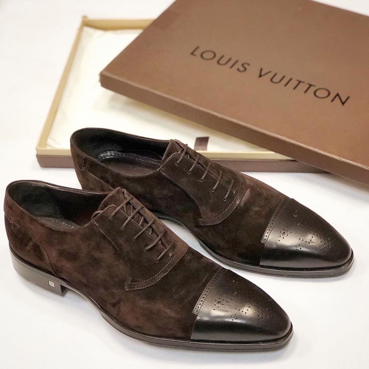 Туфли Loui Vuitton  размер 44 цена 23 077 руб